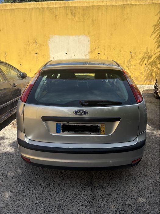 Ford Focus 2006 cinza