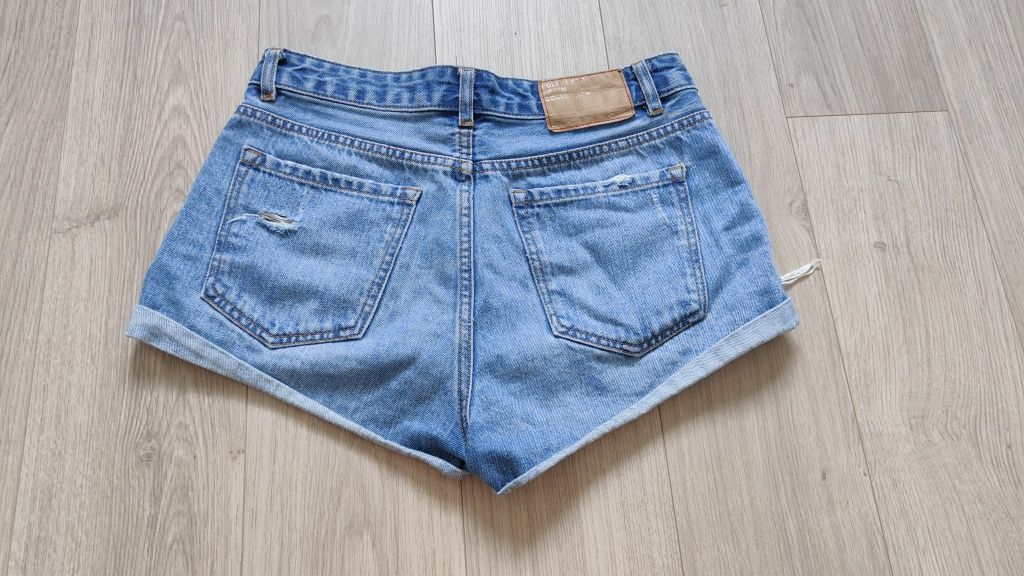 Szorty jeansowe damskie typu mom