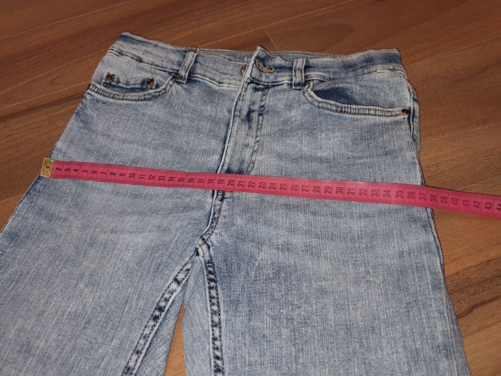 Spodnie jeans 164