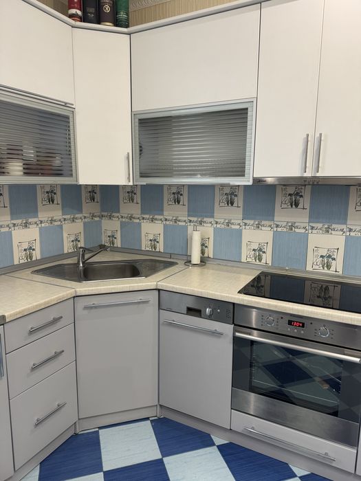 Продам кухню (кухонний гарнітур)