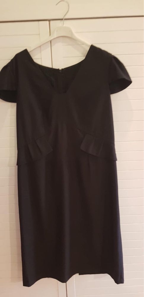 Czarna sukienka wyszczuplajaca XL