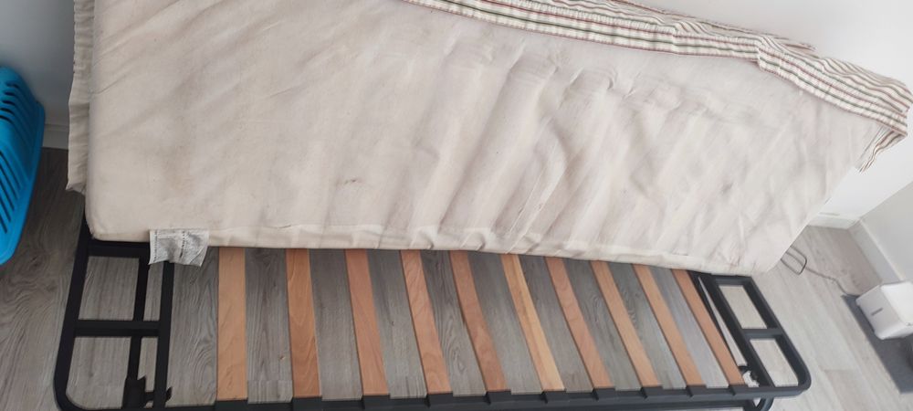 Sofá cama dobrável