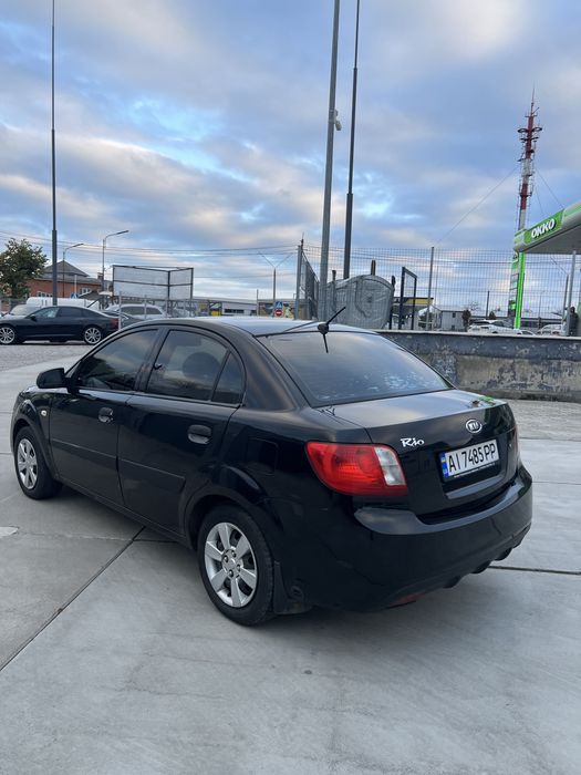 Продам Kia Rio 2010рік