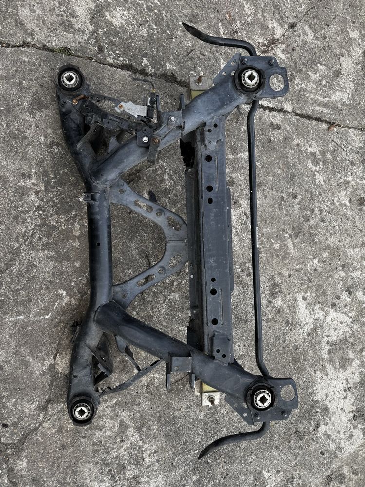 Sanki,wózek,kołyska resor tył volvo v60,s60,v90,s90  32221.650