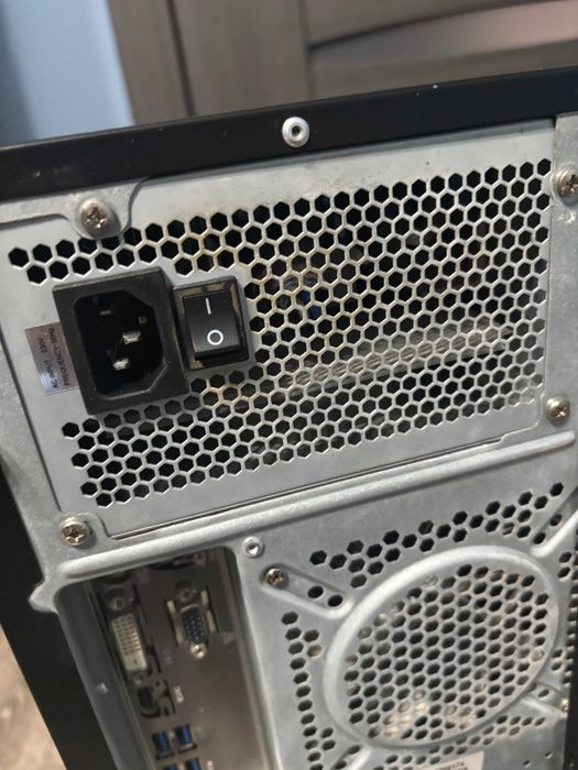 Komputer do gier i pracy – Ryzen 5 1600X, GTX 1060, 16 GB RAM, SSD+HDD
