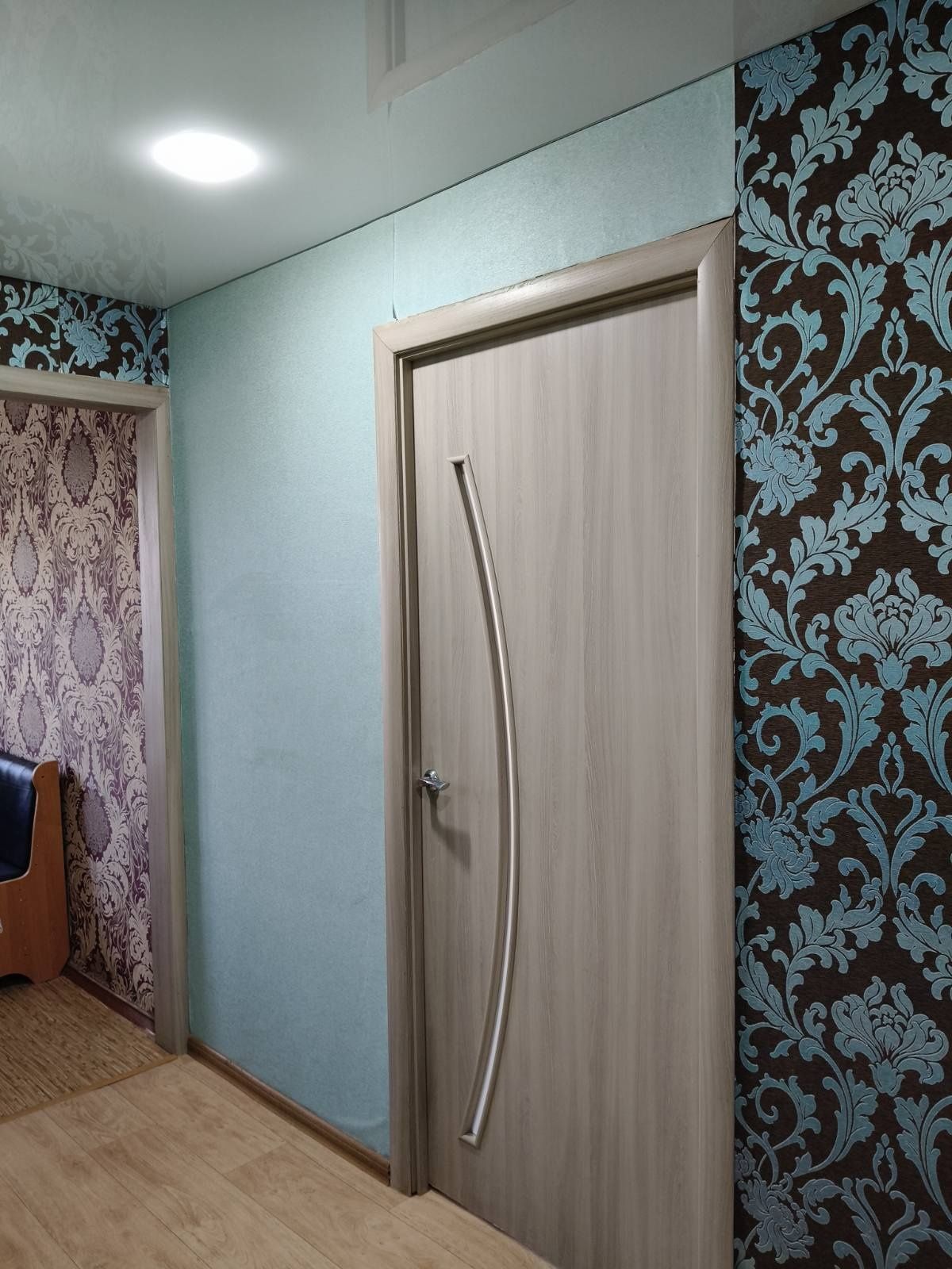 Продам  1 квартиру  ул В. Великого