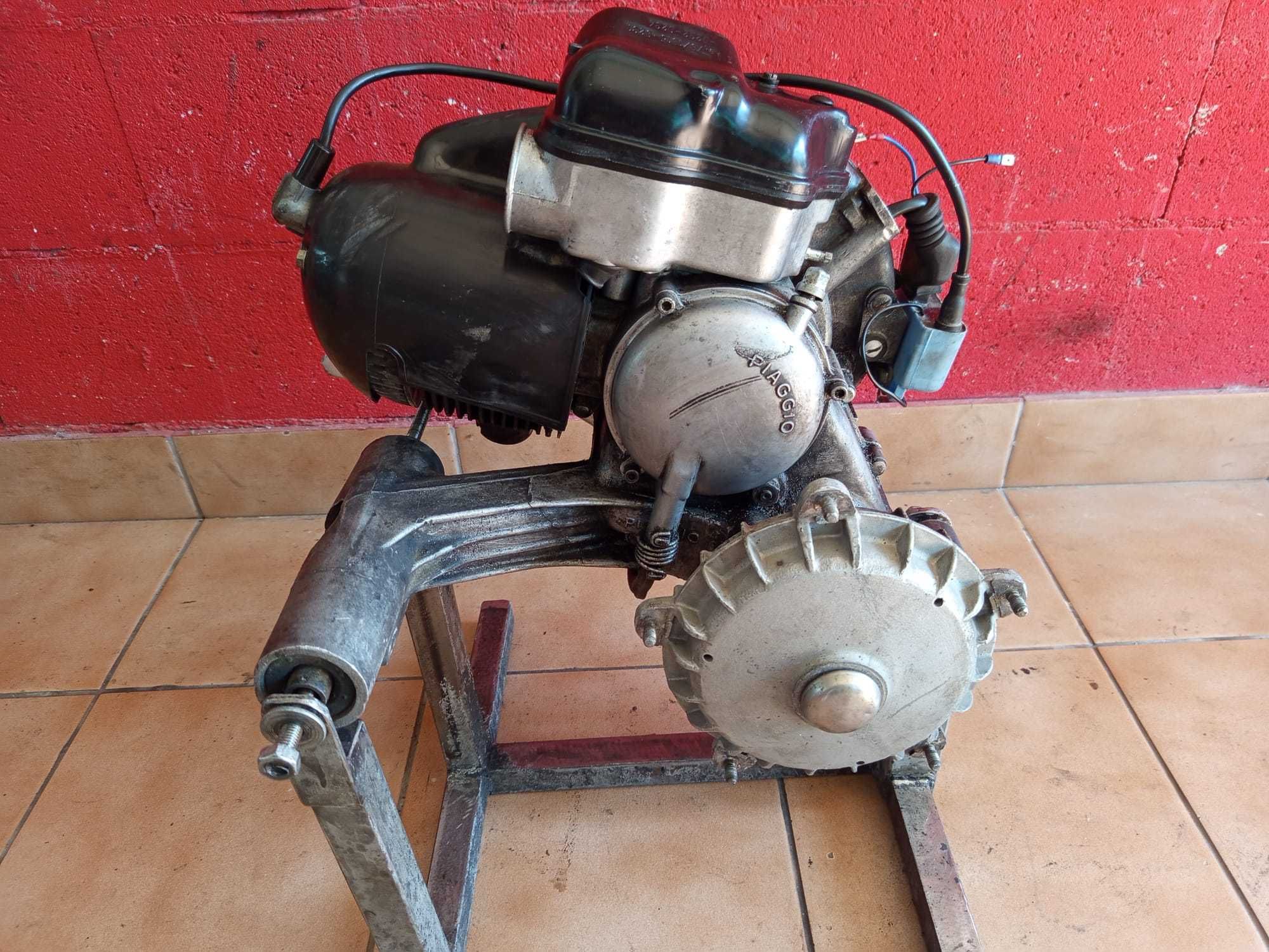 motor vespa px 200