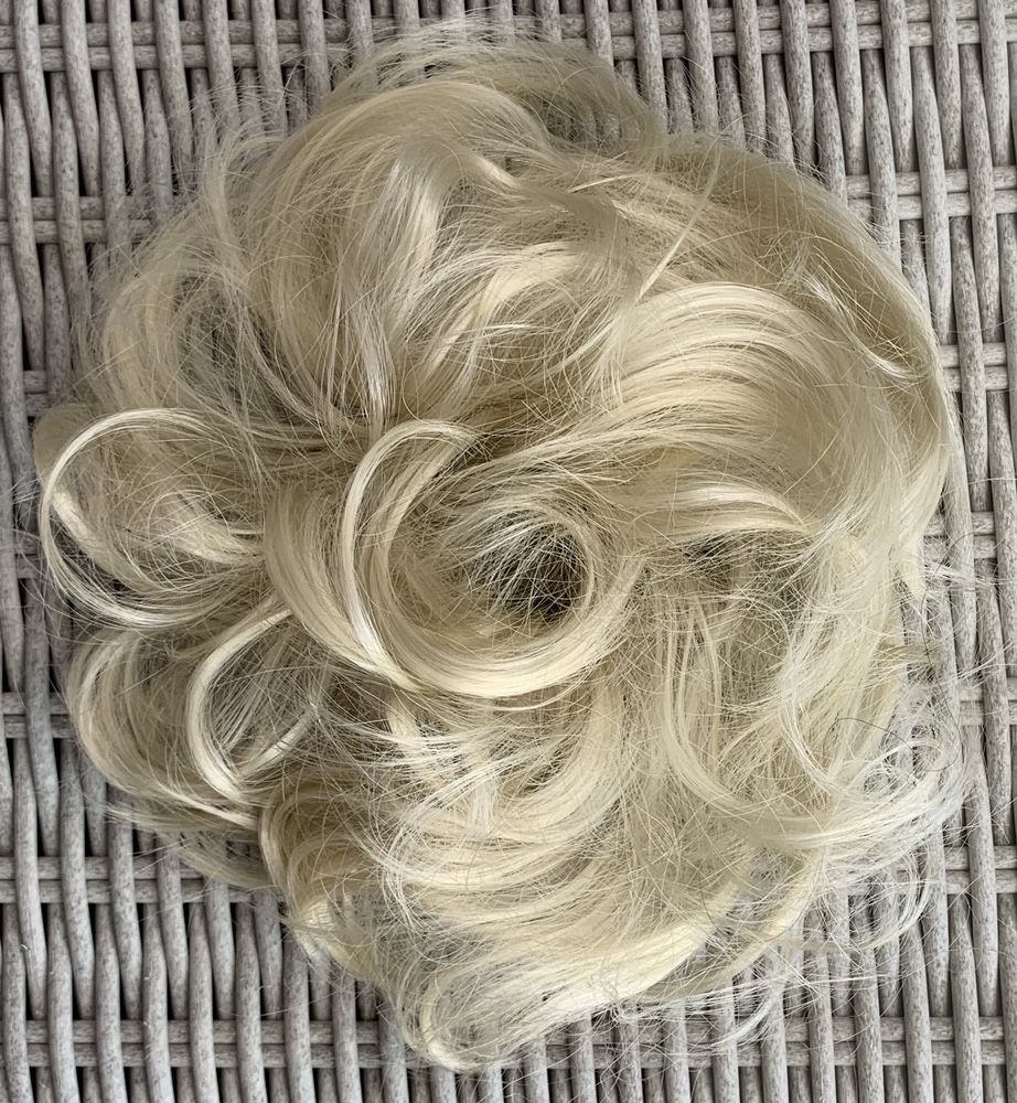 Premium Ultra włosy doczepiane, jasny naturalny blond, koczek (209 )