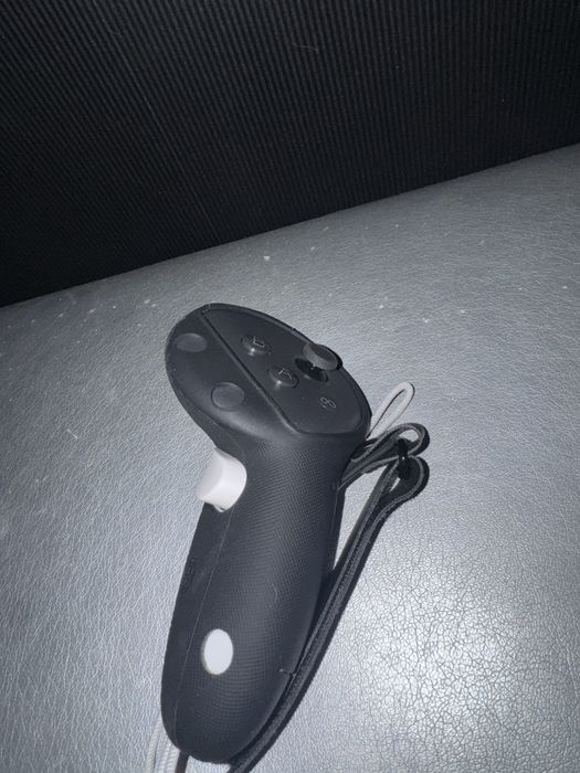 Продам виар очки meta quest 3s