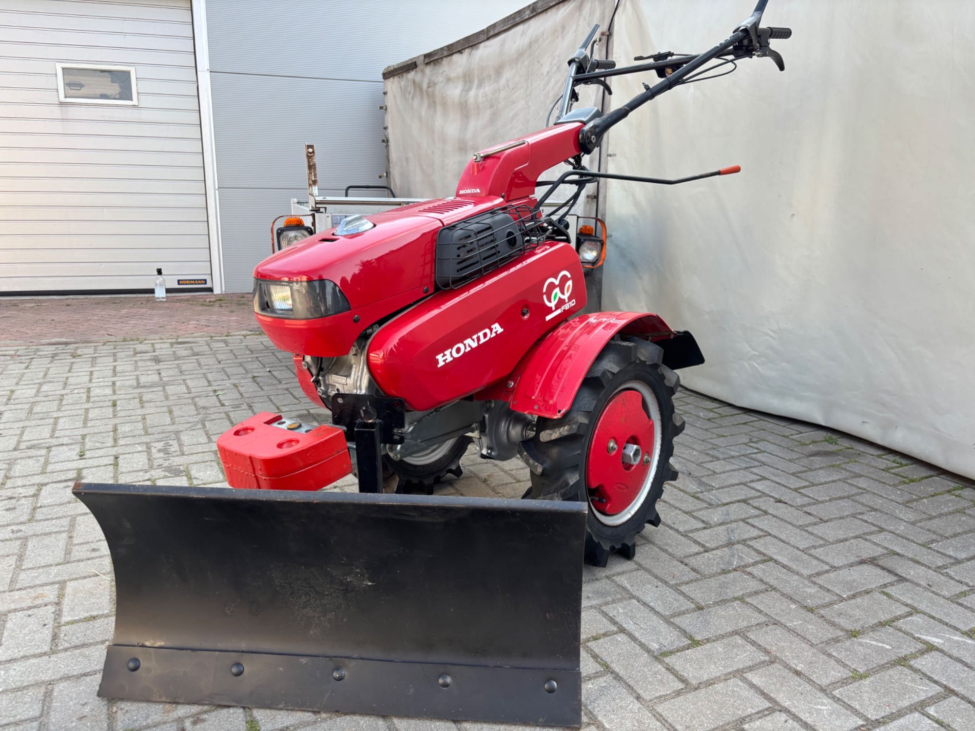 Traktorek Dzik Glebogryzarka Honda f810 Plug BCS goldoni Ferrari