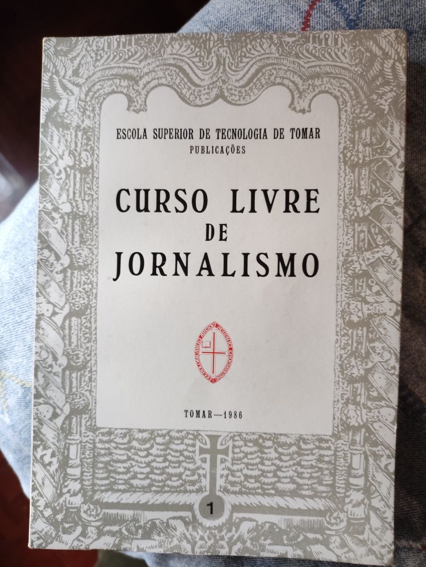 Curso livre de Jornalismo by Escola Superior de Tecnologia de Tomar