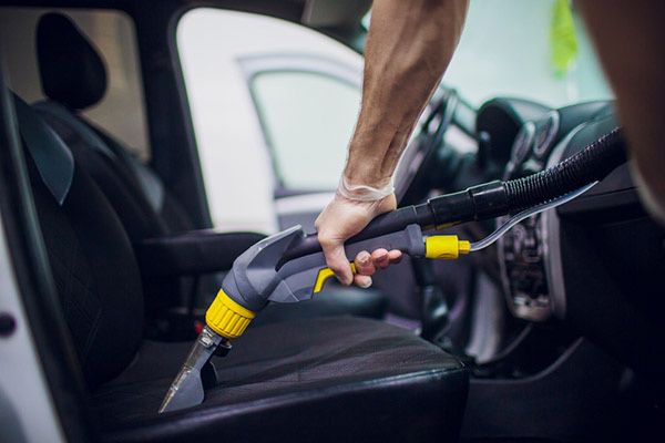 Wypożyczenie odkurzacza piorącego Karcher na doby