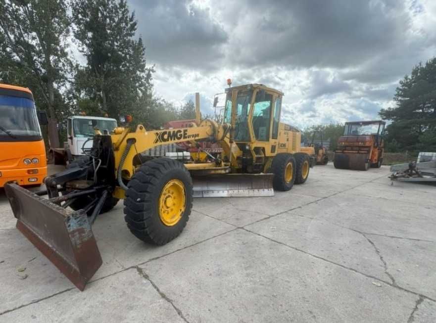 Równiarka Xugong XCMG GR215