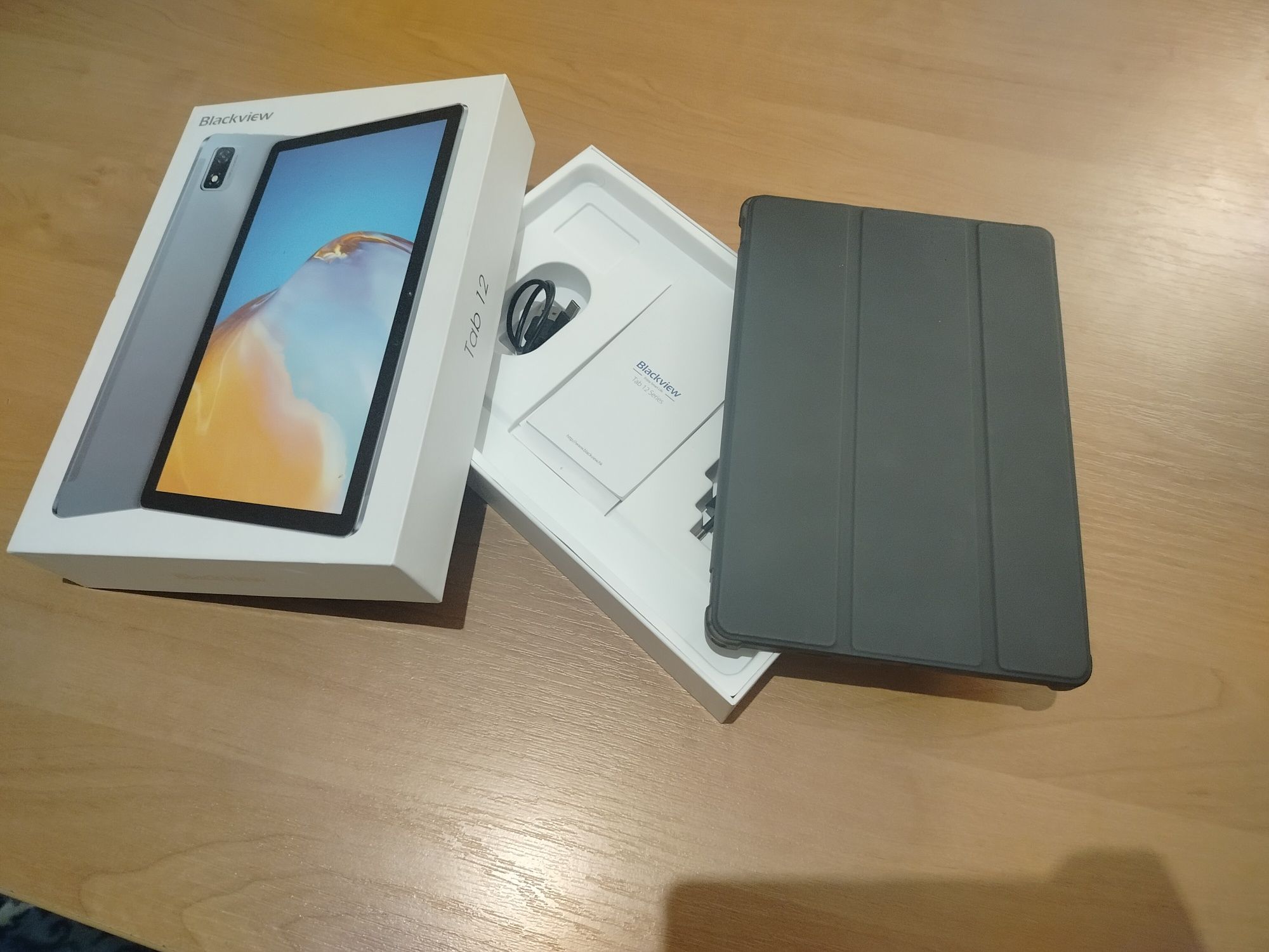 Планшет Blackview Tab 12 4/64GB LTE