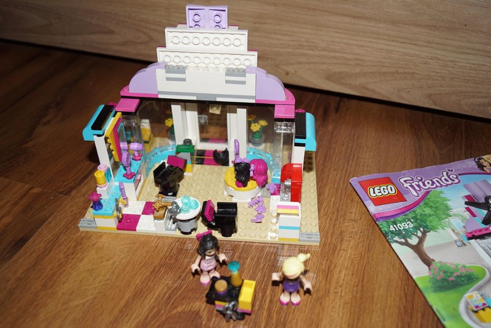 LEGO Friends nr 41093 - Salon fryzjerski w Heartlake