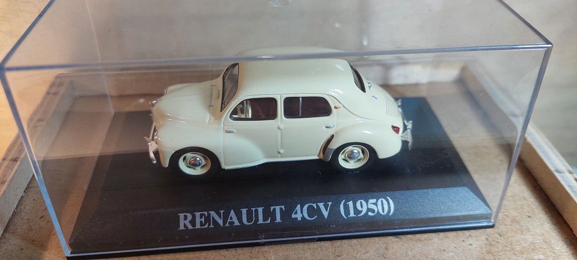 Renault 4CV (1950) | Ixo-Altaya 1/43 Miniatura Em Caixa