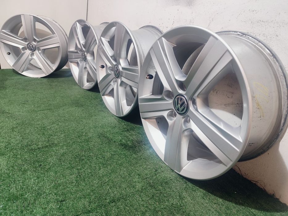 Felgi aluminiowe OE VW Golf VII 16" 6.5J Et 46 5x112 stan BDB