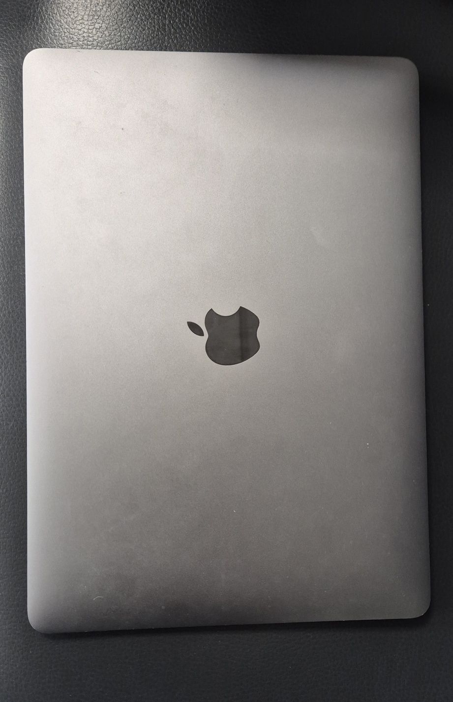 Mac air em bom estado com caixa