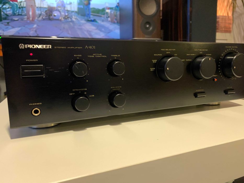 Wzmacniacz Pioneer A-401 po serwisie, stan BDB.