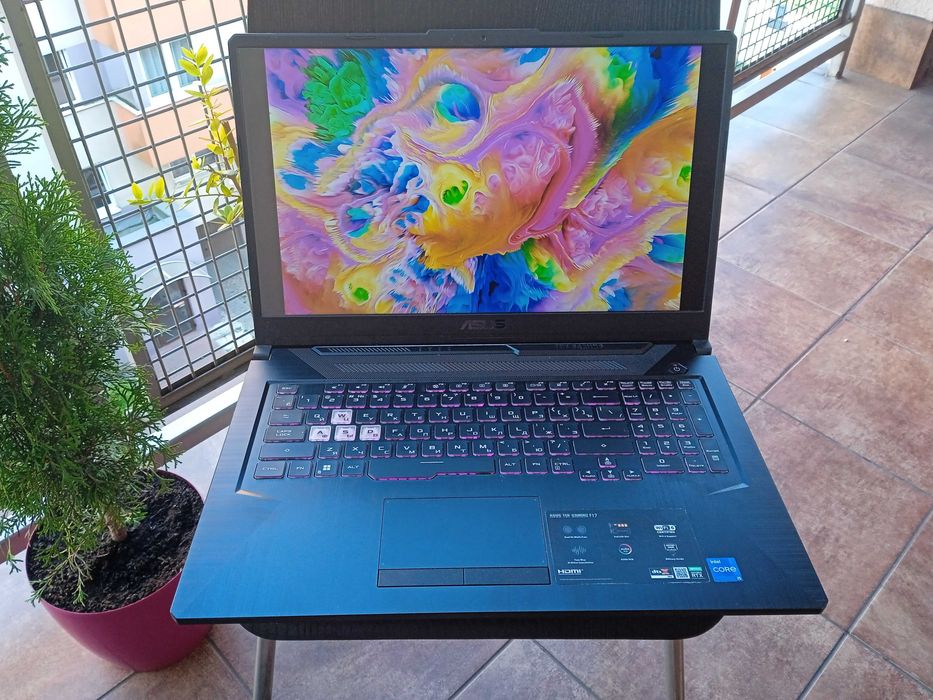 Laptop gamingowy ASUS TUF Gaming F17, i5, RTX 3050, 17,3", stan BD