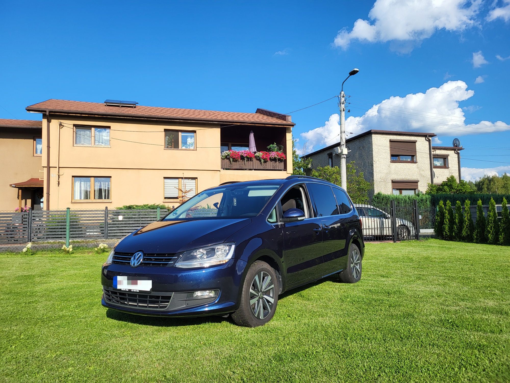 VW Sharan 2.0 TDI LIFT 7 osób
