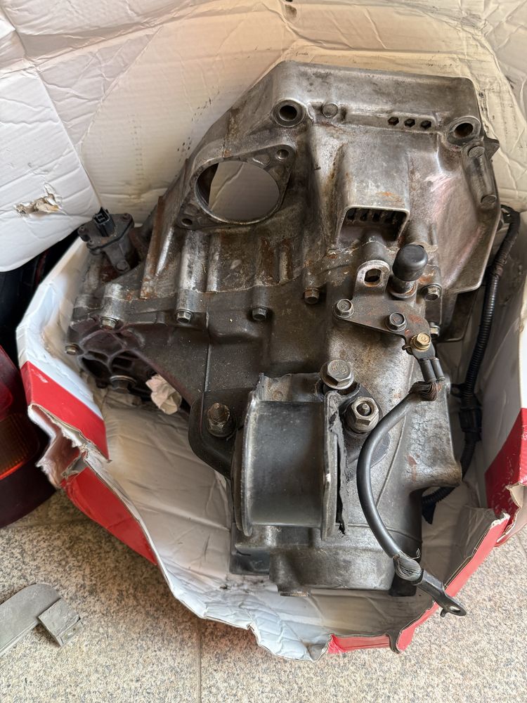 Caixa honda s9b com autoblocante origem