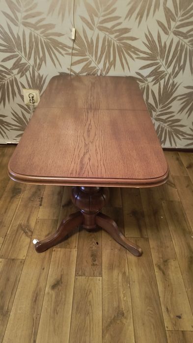 Rozkładany stół bardzo dobra jakość