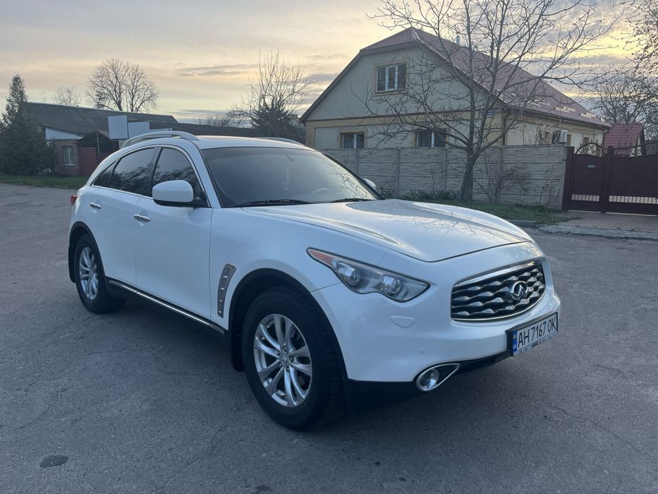 Продам инфинити фх35