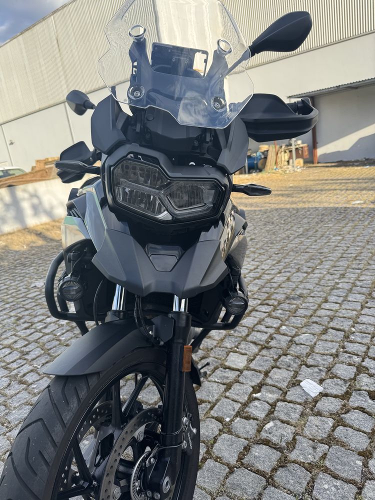 Moto BMW F750 GS