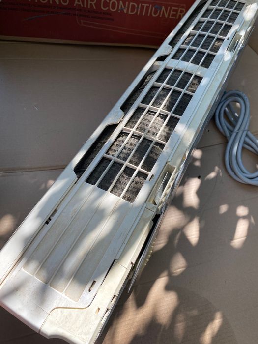 Unidade de interior de ar condicionado