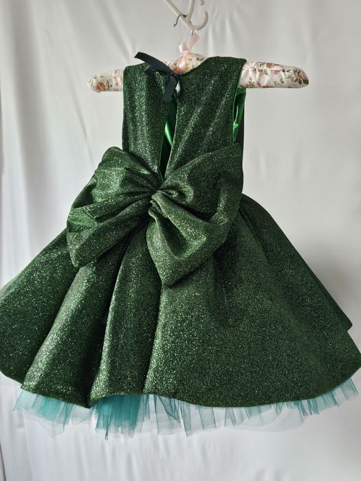 Сукня ялинка на 4-5 років зеленого кольору на новий рік у садочок