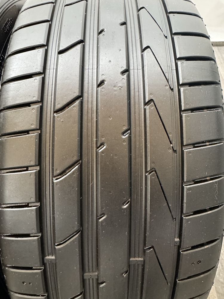 Шини Hankook 235/40/R19