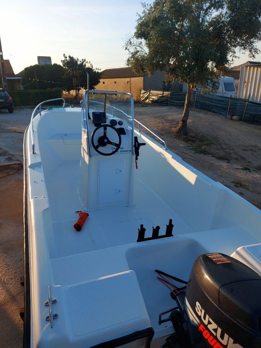 Vendo Barco Marimar Vega 5.40, com motor Suzuki 50 CV 4 tempos