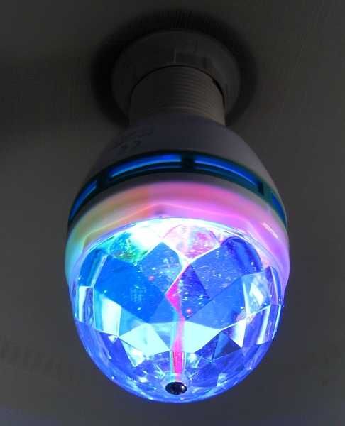 Obrotowa żarówka disco – LED/3W AC 85-260V - gwint: E27 230V