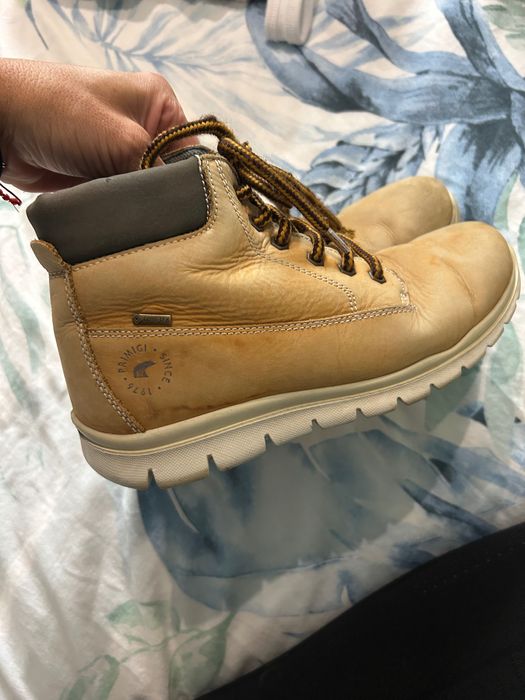 Buty chłopięce Primigi r. 37 kozaki