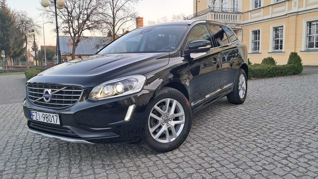 Volvo XC60 D4 perfekcyjny stan, bezwypadkowy, dynamiczny, oszczędny