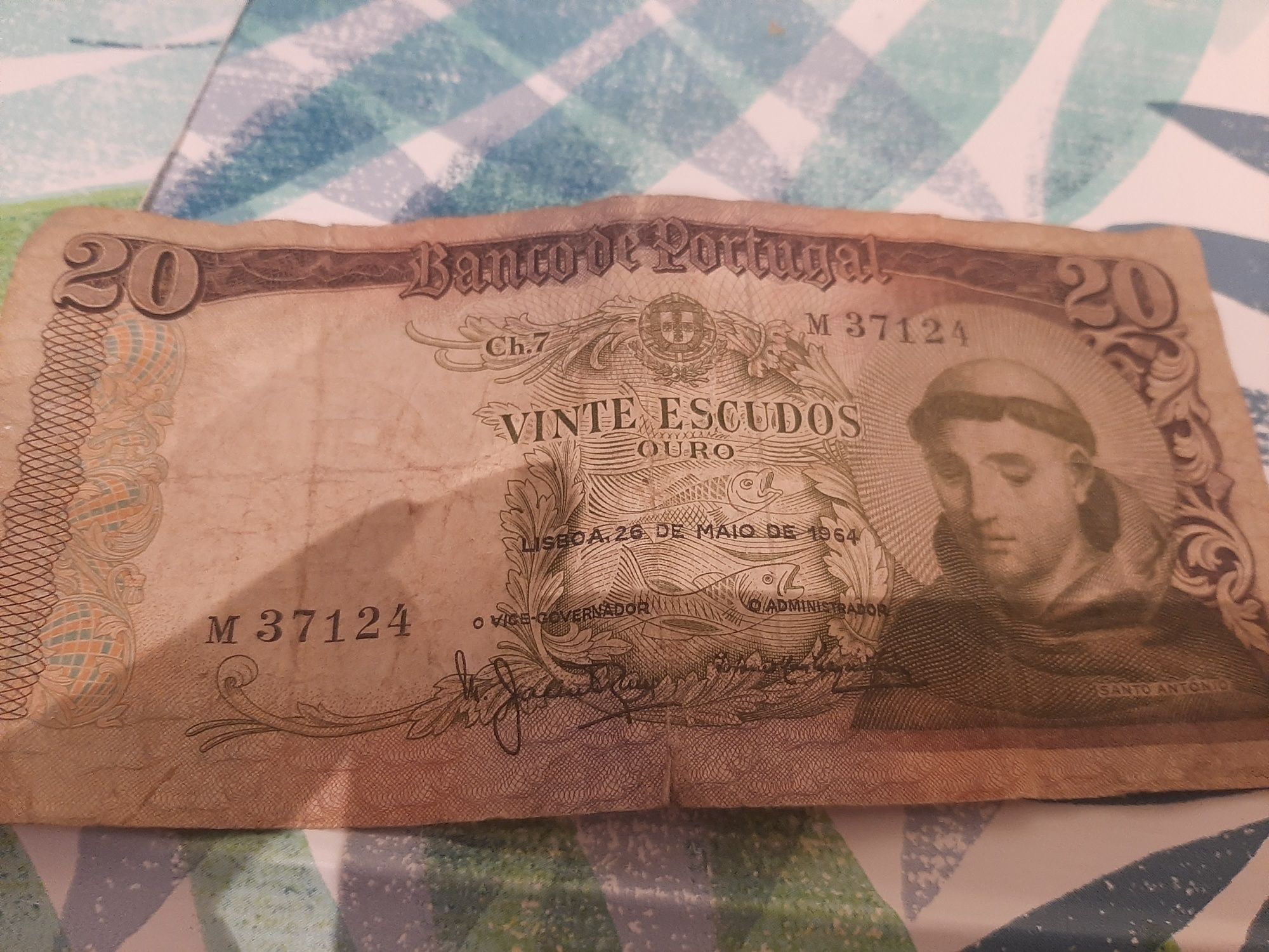 Nota de 20 escudos . DO ANO 1964