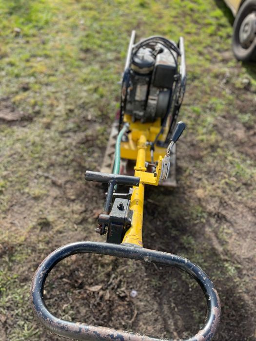 Zagęszczarka z silnikiem diesel Farymann