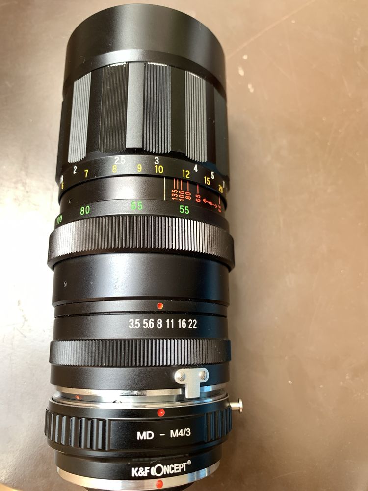 Objectiva Tokina 55-135mm f3.5