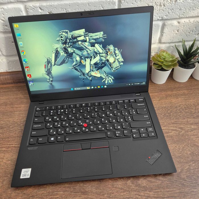 Lenovo ThinkPad X1 Carbon 8 | Core i5-10210U | 14 (IPS) | 16GB | 256GB