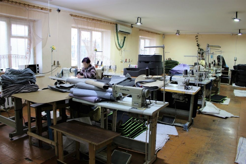 Автосервіс 1765 м2+32сотки територія