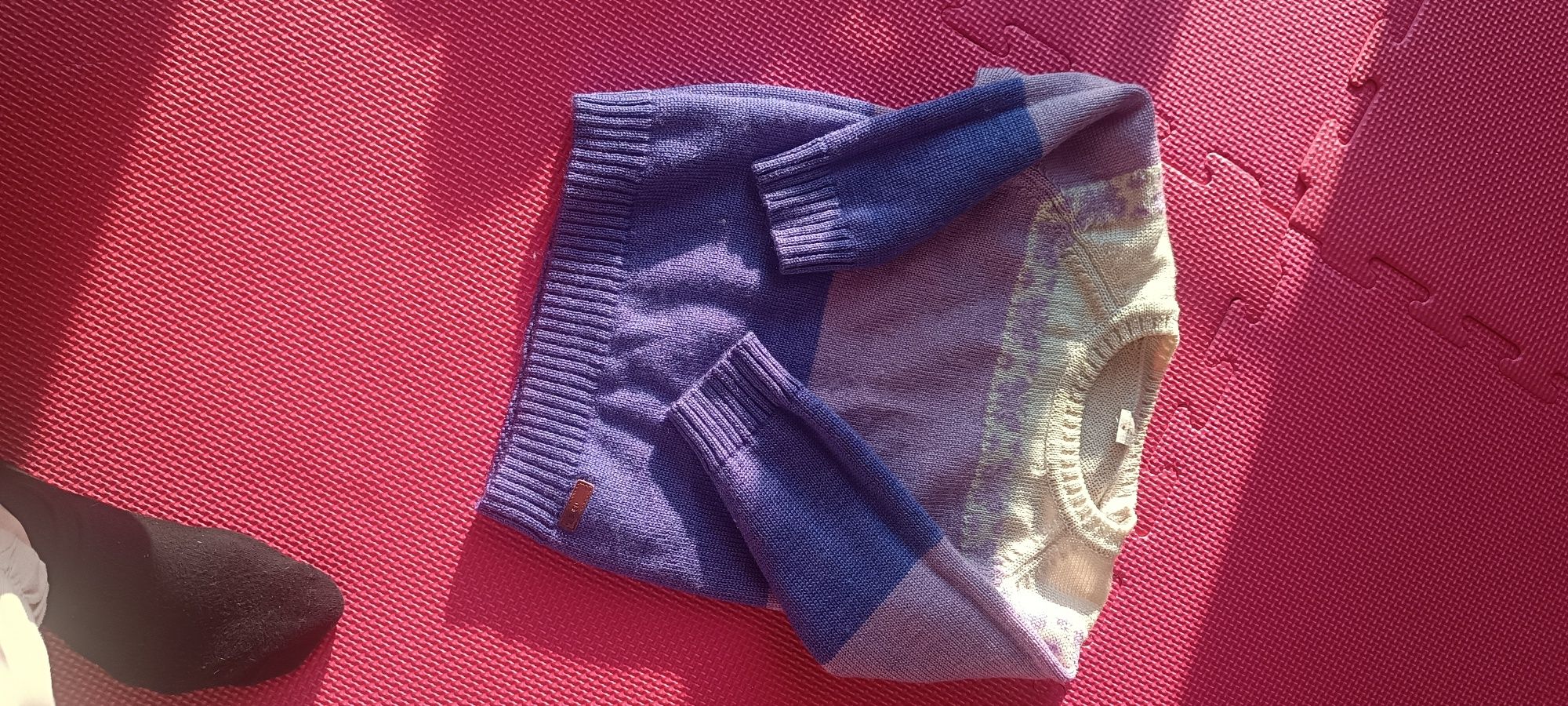Sweter name IT wełna 98 2/3 lata + rajstopy