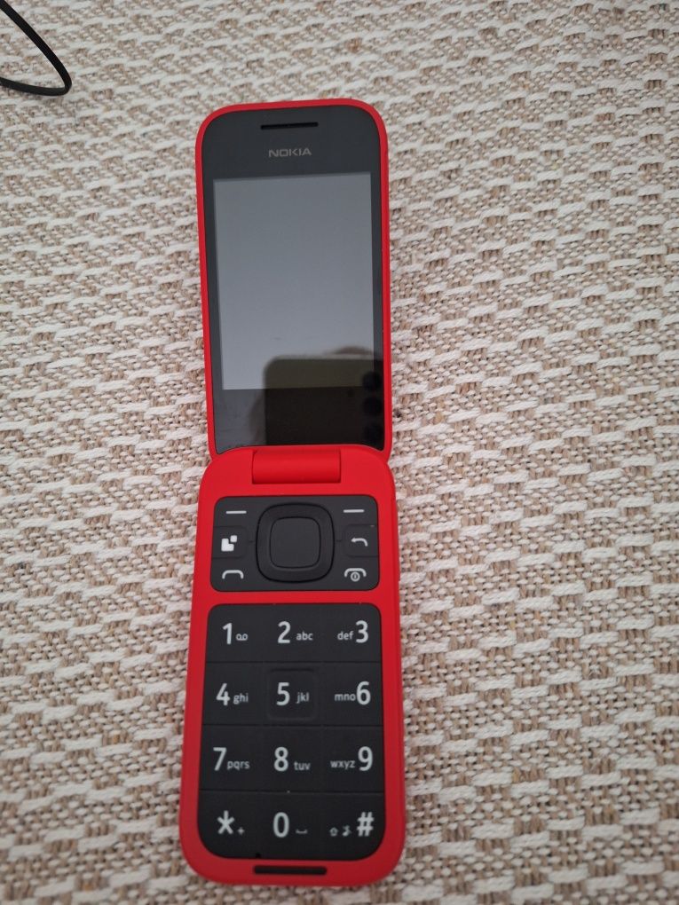 Nokia 2660 Flip  telefon