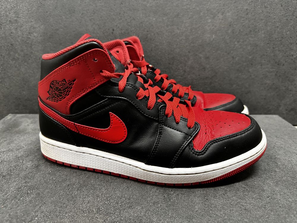 Buty Nike Jordan 1 Mid r43