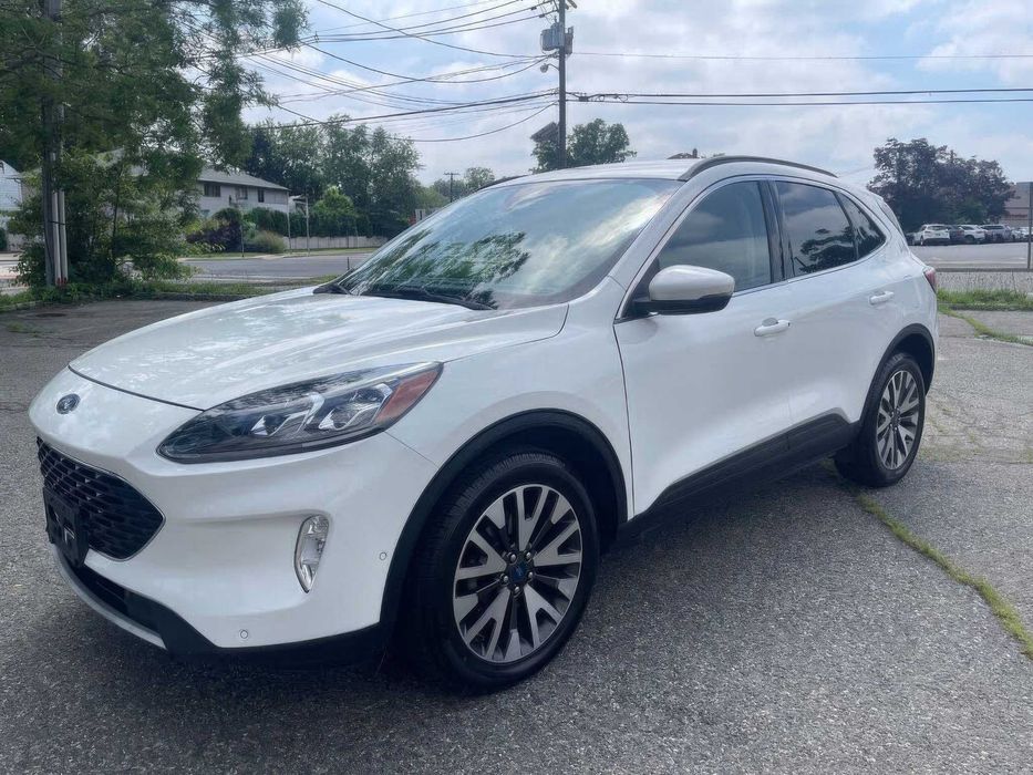 Ford Escape Titanium      2020