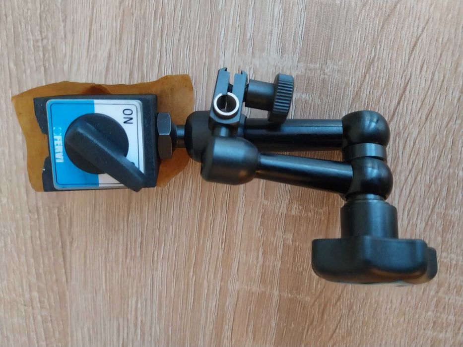 Base magnetica mini