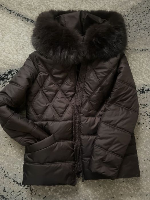 Зимовий пуховичок в трендовому кольорі