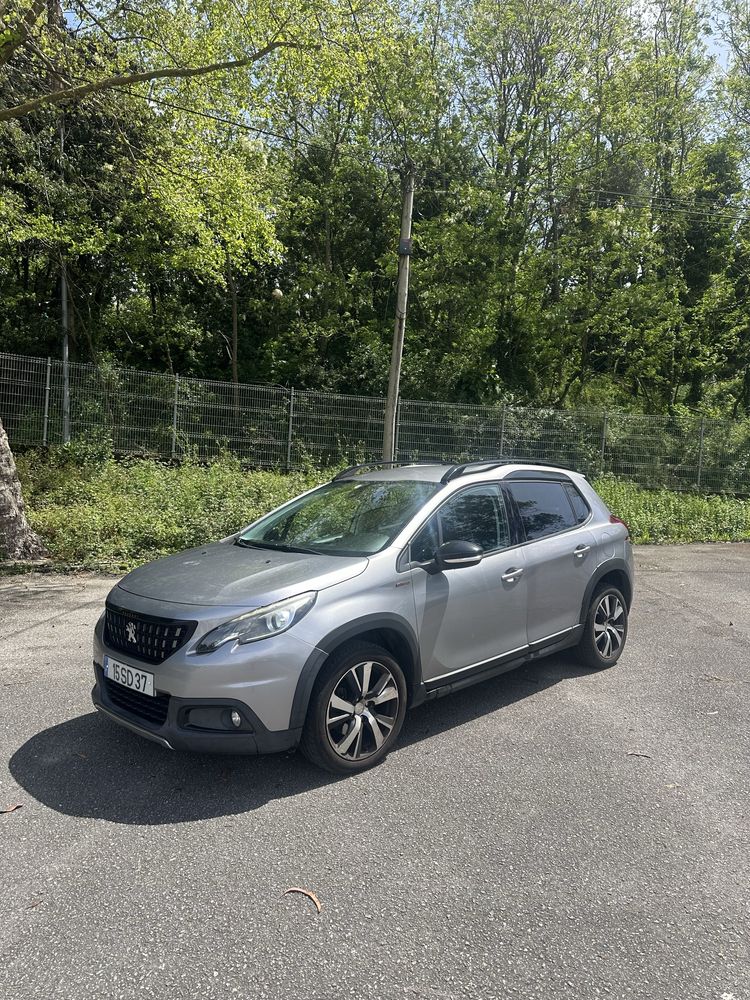 Peugeot 2008, ano 2016, motor 1600, 120 cavalos