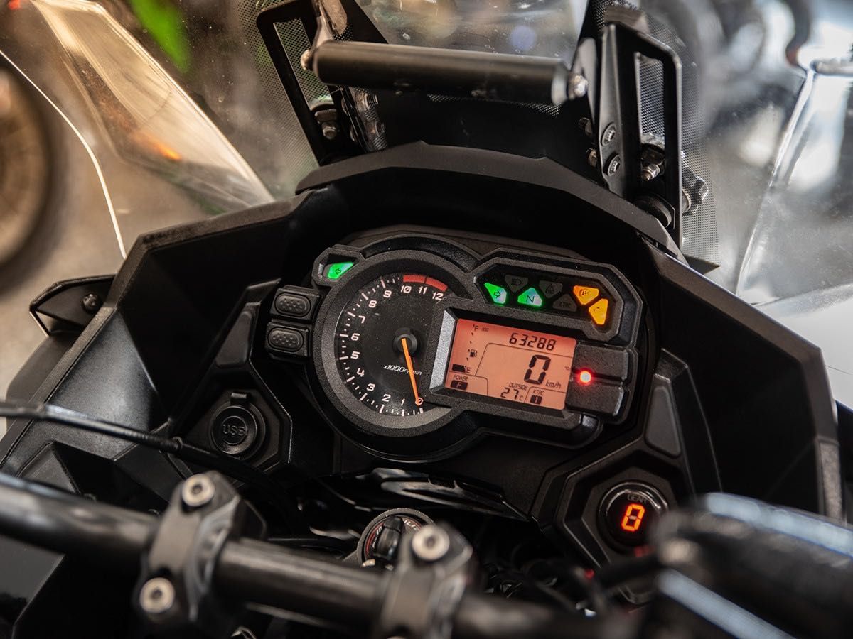 Kawasaki Versus 1000 de 2015 Optimo estado, ABS, CrashBars, Malas Givi