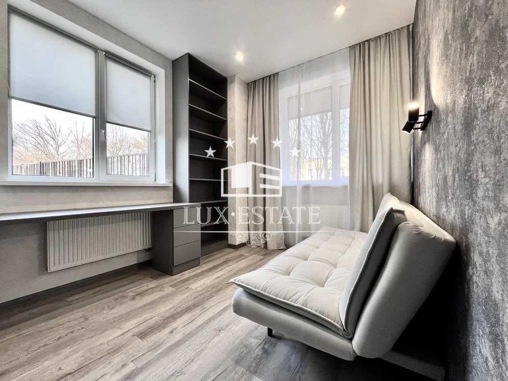 Аренда новой 3-комнатной квартиры в ЖК "Люксембург"